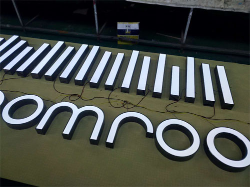 惠州烤漆发光字户外招牌制作厂家