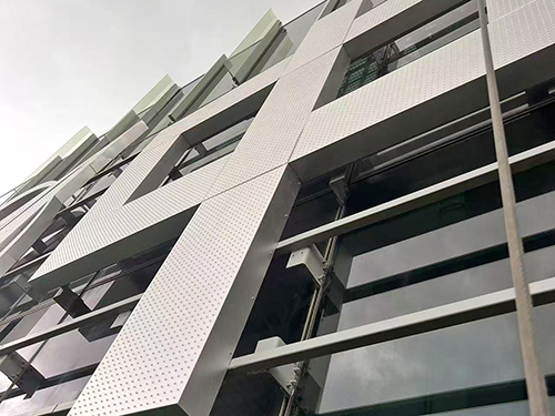 玻璃幕墙发光字